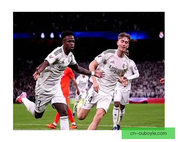 本菲卡球员因种族歧视遭社媒质疑